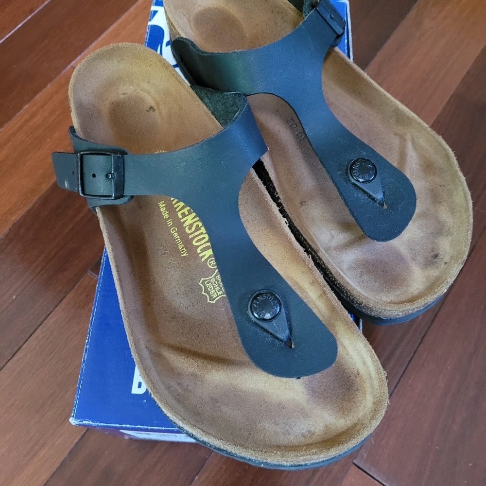 Birkenstock Gizeh size 39 black